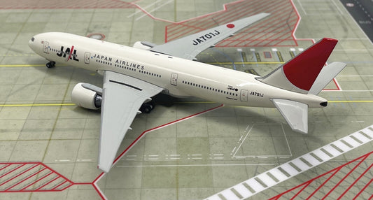 1:400 JAL JAPAN AIRLINES BOEING 777-200 Passenger Plane Diecast Airplane Model