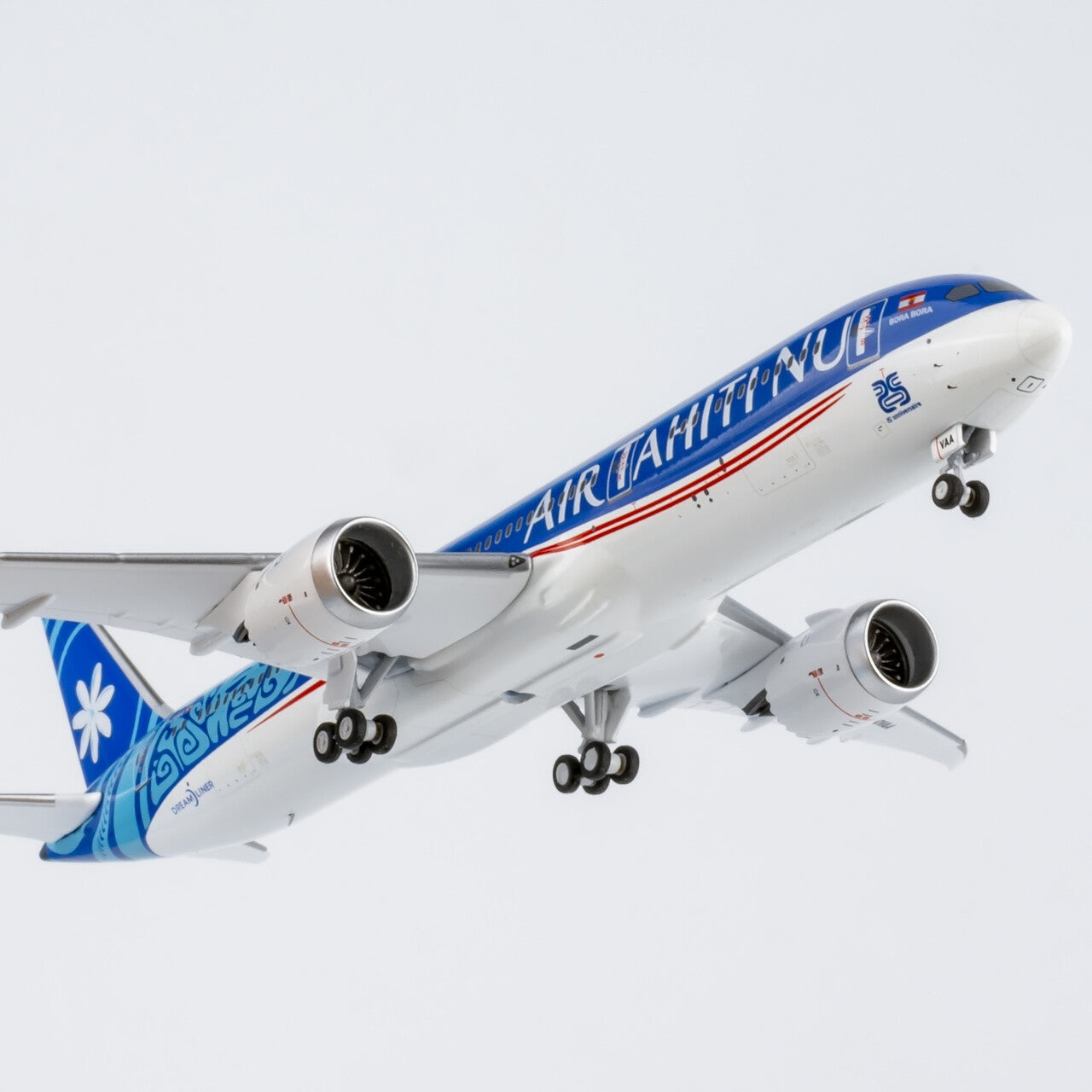 1:400 NGmodels Air Tahiti Nui B787-9 Dreamliner Passenger Airplane Diecast Model