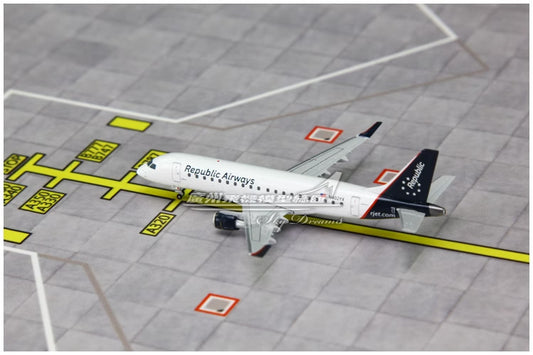 1:400 GeminiJets Republic Airways Embraer ERJ-175 Passenger Plane Diecast Model