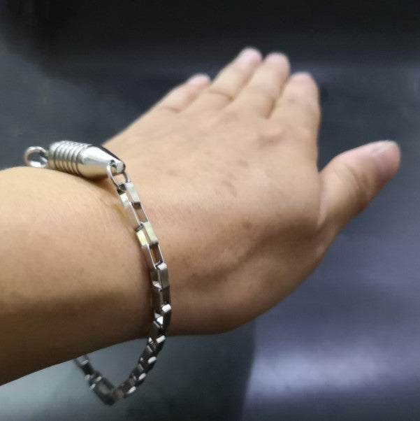 New Stainless Stee Bracelet Waterproof Medicine Pill Bottles