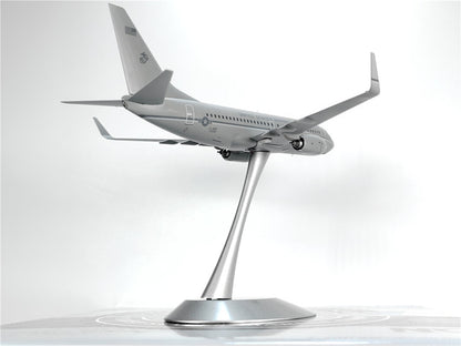 1:200 NG Model UNITED STATES MARINES C-40A Airplane Diecast Aircraft Model