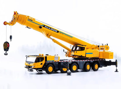 1:50 XCMG XCA220 All Terrain Crane Construction Machine Vehicle Diecast Model