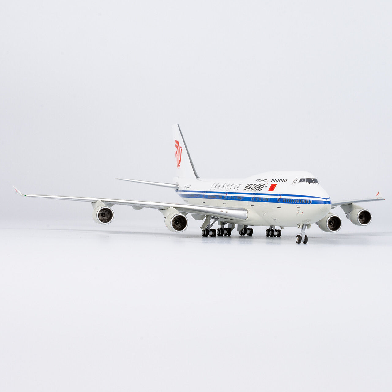 1:400 NG Models Air China Boeing 747-400 Passenger Diecast Aircraft Model