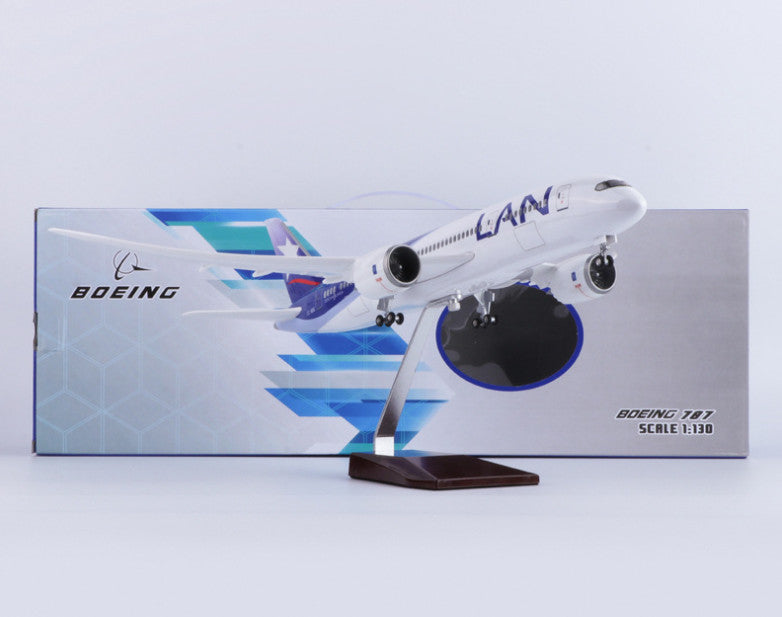 1:130 43CM LAN BOEING 787 Passenger Airplane Landing Gear Resin Aircraft Model