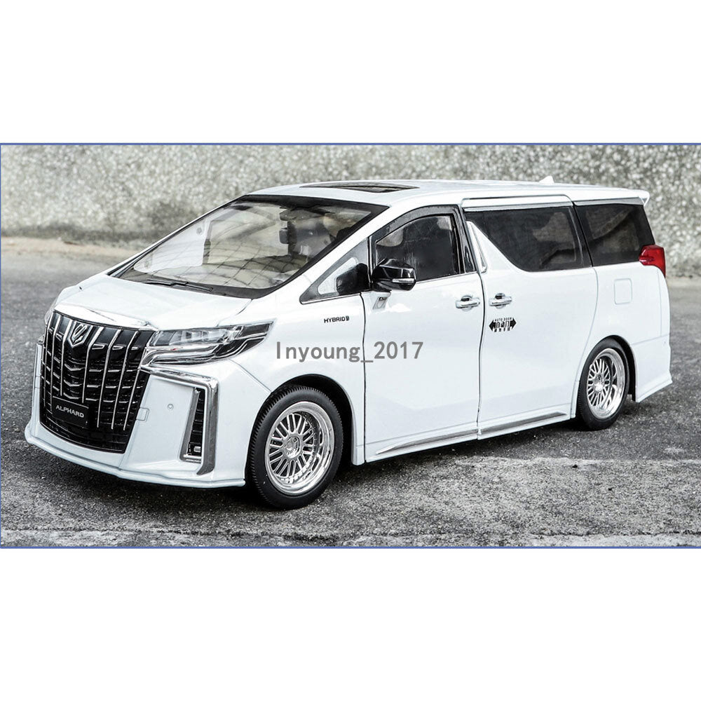 1/18 Alphard MPV Model Car Diecast Toy Vehicle Doors Open Light Sound Boys Toys