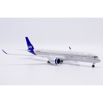 1:400 JC Wings SAS Airbus A350-900XWB SE-RSF Airplane Diecast Aircraft Model