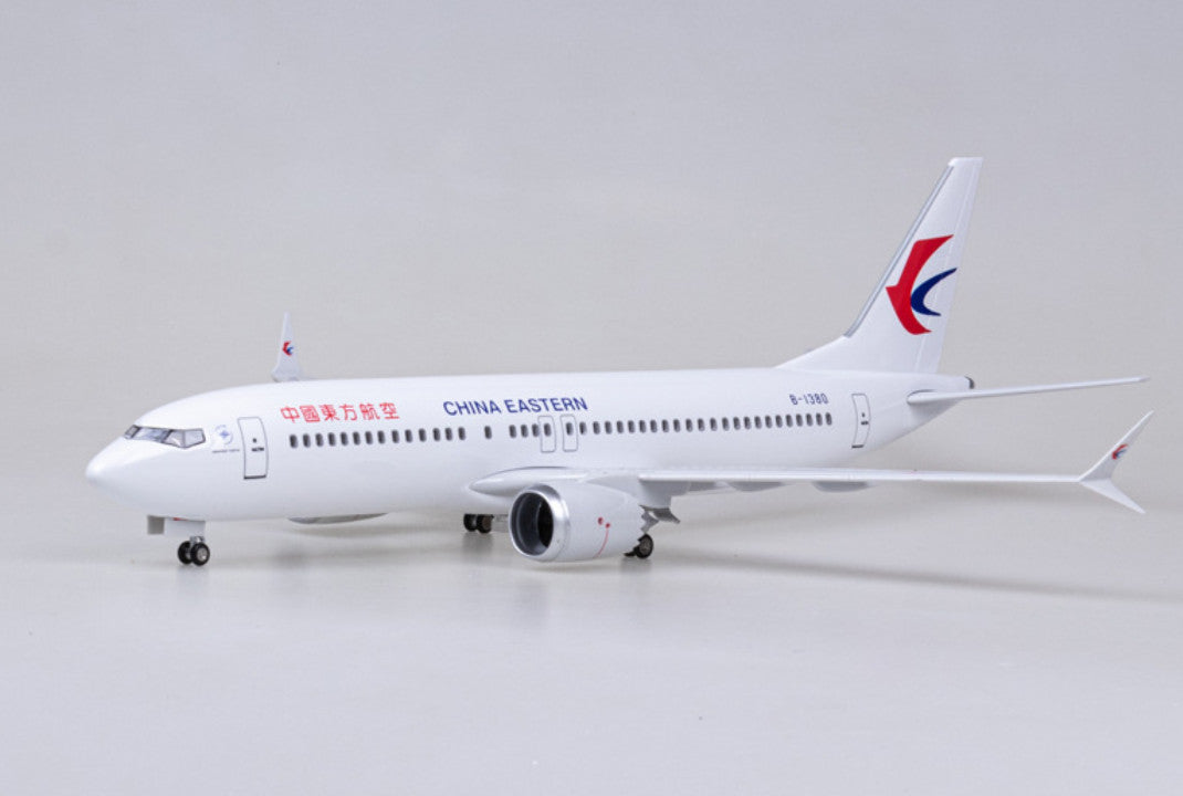 1:85 47CM China Eastern BOEING 737 MAX Passenger Plane Landing gear Resin Model