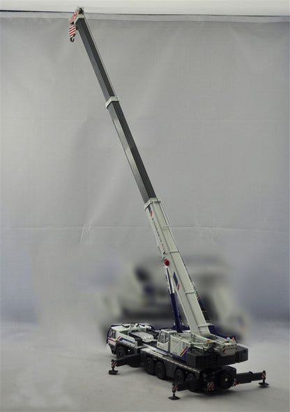 for ZOOMLION QAY220V ALL TERRAIN CRANE White Collection Edition 1:50 Truck Model