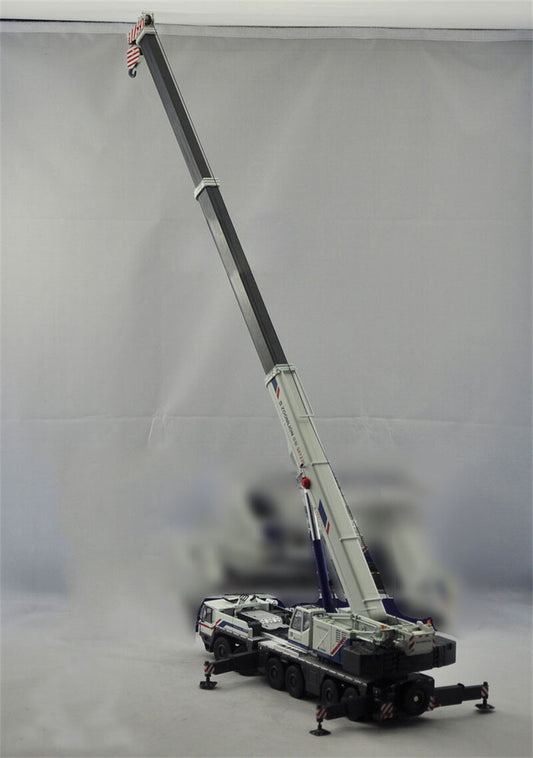 for ZOOMLION QAY220V ALL TERRAIN CRANE White Collection Edition 1:50 Truck Model
