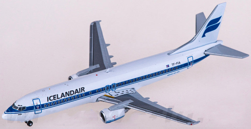 1:400 JC Wings ICELANDAIR BOEING 737-400 Passenger Plane Diecast Aircraft Model