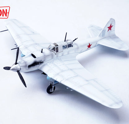 1/72 Soviet Il-2 Attack Aircraft Model IL-2A Strike Aircraft Snow Coating Alloy