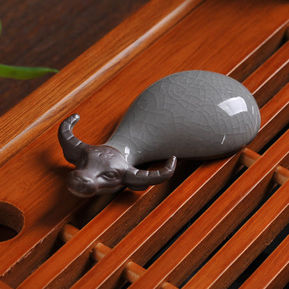 Porcelain Buffalo Geyao Crackle Glaze Tea Pet On Tea Tray Small Size Tea Play