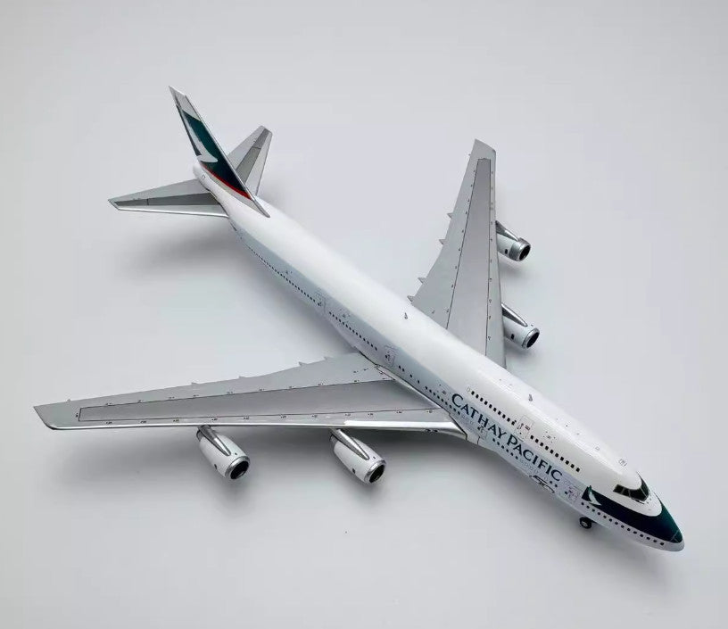 1:400 YY Wings CATHAY PACIFIC BOEING 747-300 Passenger Airplane Diecast Model