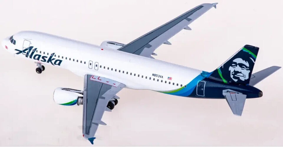 1:400 AeroClassics Alaska AIRBUS A320 Passenger Airplane Diecast Aircraft Model