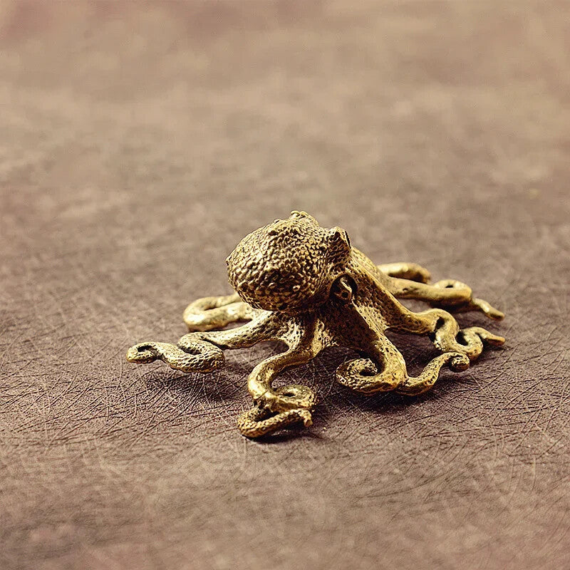 Small Octopus Statue Metal Brass Tea Pet Table Ornament Home Decorations Tea Set