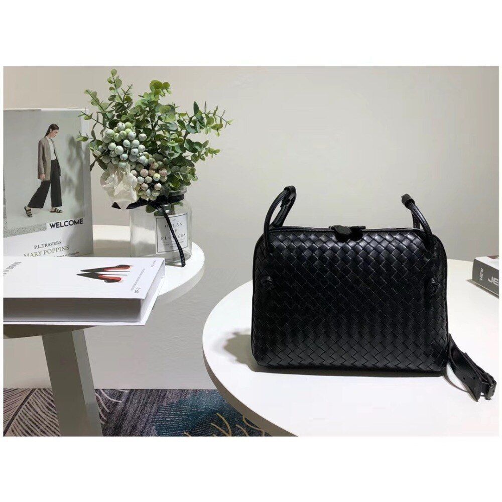 Woven Square Bag Genuine Leather Small Purse Single Shoulder Bag Crossbody Pouch