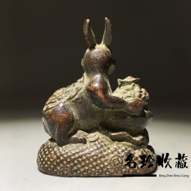 Art collect bronze lovely wealth rabbit Figure statue netsuke tea pet decor