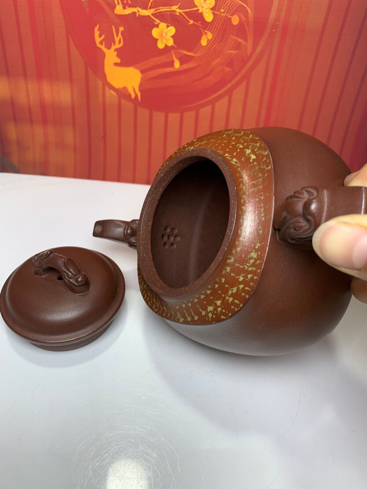 Chinese Yixing Zisha Clay Handmade Exquisite Teapot 品名：利龍 底款: 周国君