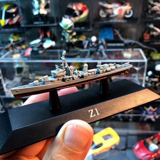 1/1250 German Navy Z1 Destroyer Warship model