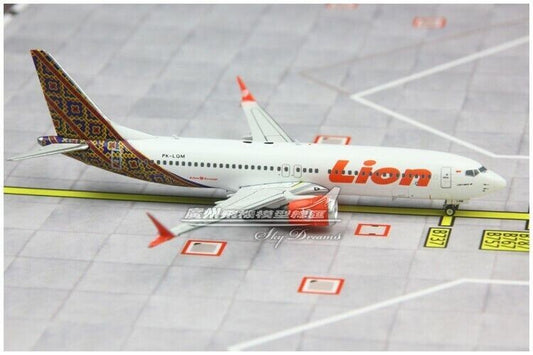 1:400 Phoenix Lion BOEING 737-8MAX Passenger Airplane Diecast Aircraft Model