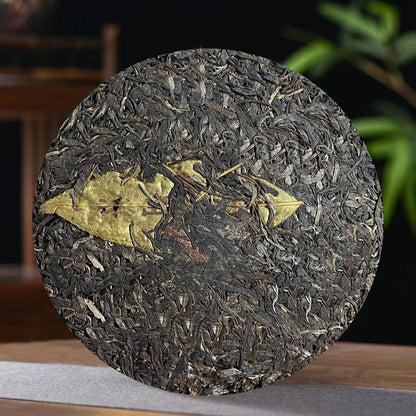 Yunnan Icelandic Lincang Ancient Seven Seeds Cake Pu'er Raw Tea 357g/12.59oz
