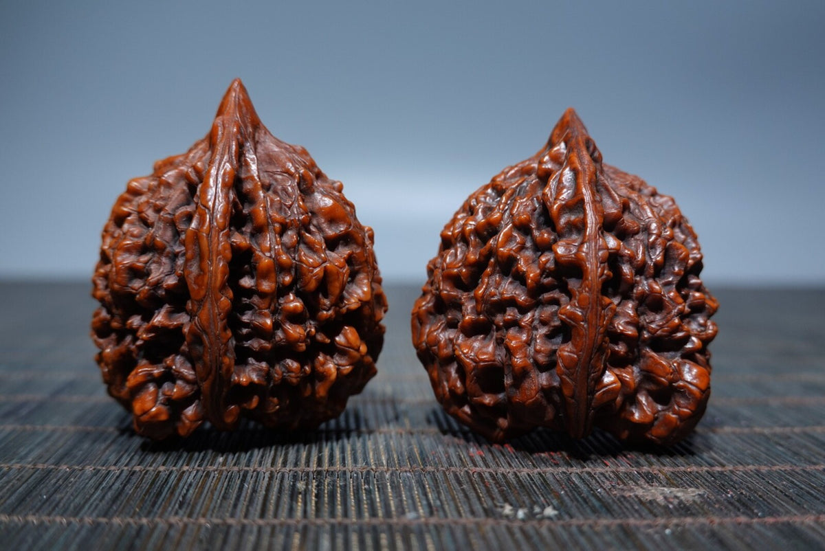 Vintage Chinese Natural Walnut Statue A Pair Collection Art Gift
