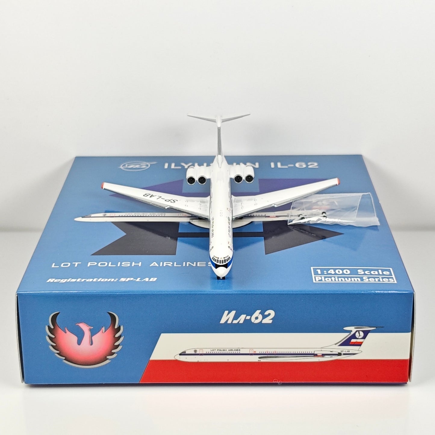1:400 Phoenix LOT Ilyushin IL-62 SP-LAB Airplane Diecast Aircraft Plane Model