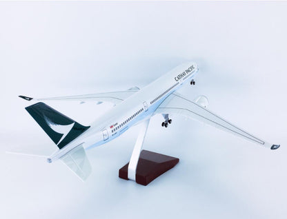 47CM 1:140 CATHAY PACIFIC AIRBUS A350 Airplane Landing Gear Resin Aircraft Model