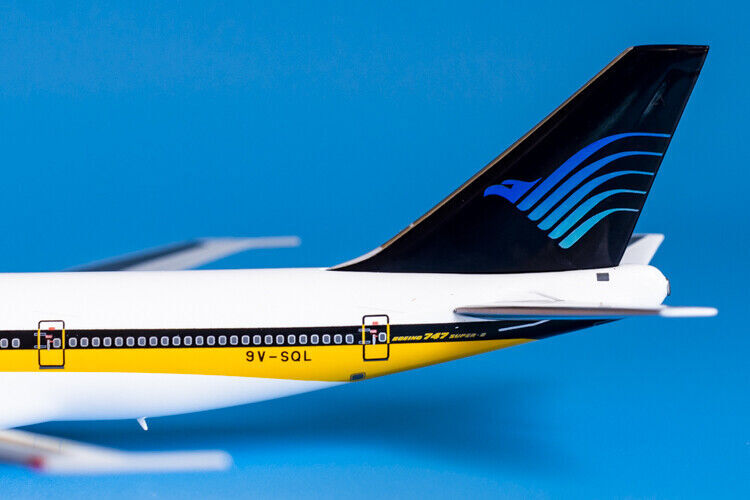 1:400 JC Wings Garuda Indonesia BOEING 747-400 Passenger Airplane Diecast Model