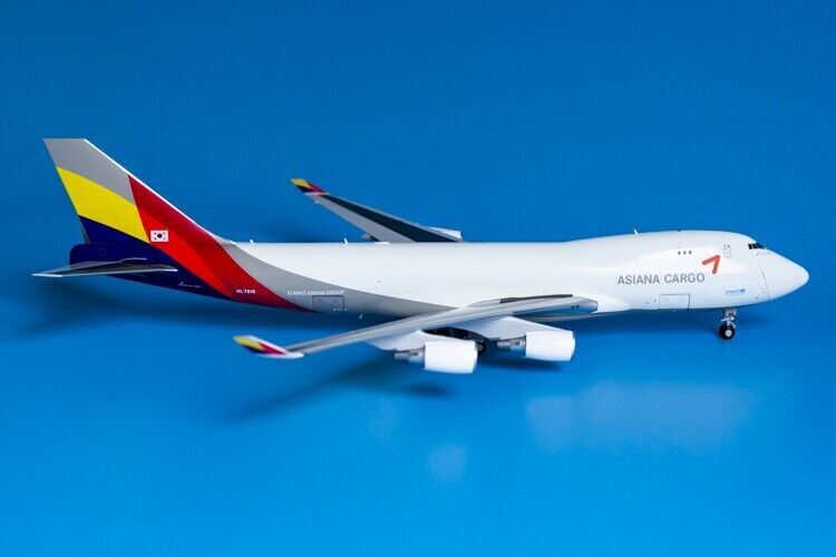 1:200 GeminiJets ASIANA CARGO BOEING 747-400F Airfreighter Diecast Plane Model