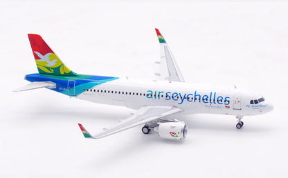 1:200 InFlight Air Seychelles AIRBUS A320neo Airplane Diecast Aircraft Model