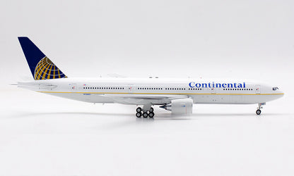 1:200 32CM InFlight Continental BOEING 777-200 Passenger Airplane Diecast Model