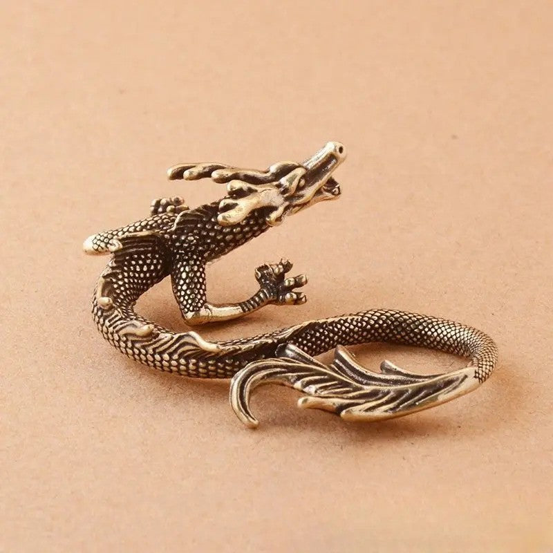 1Pc Chinese Retro Metal Zodiac Dragon Desktop Ornament Handmade Carving Tea Pet