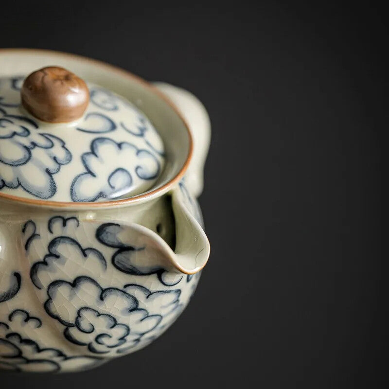 Ru Kiln Ceramic Hand Pot Hand-painted Blue and White Porcelain Filter Tea Set
