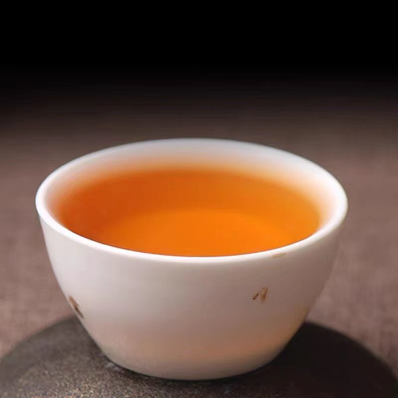 2006 Song Pin Hao Blue Label Spring Old Tree Puer Raw Tea Yunnan Pu'er Tea 357g