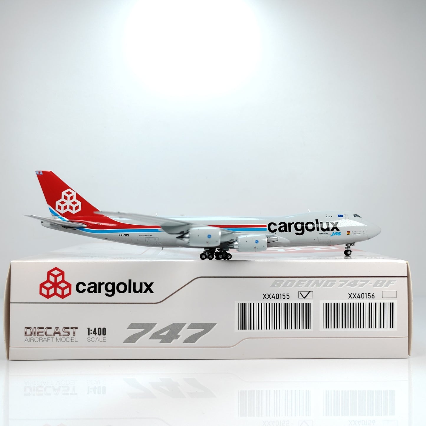 1:400 JC Wings CARGOLUX BOEING B747-8 Passenger Airplane Diecast Model