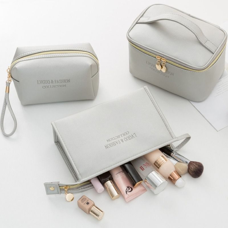 Large Cosmetic Bag Synthetic Leather Waterproof Zipper Makeup Traveling Case 1PC