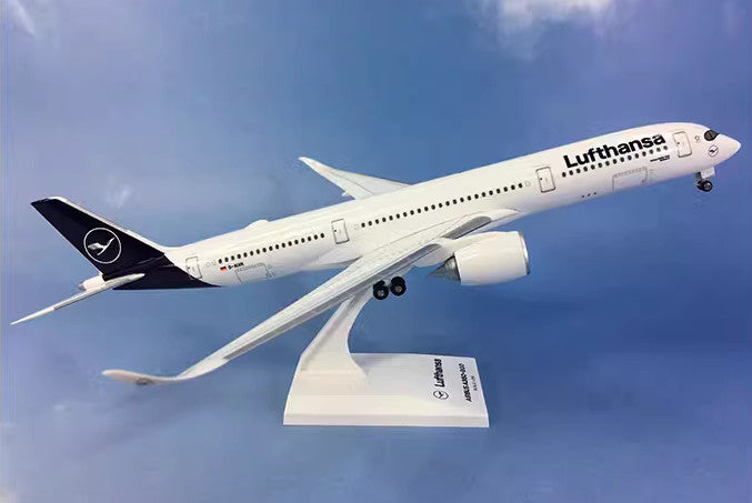 33CM 1:200 Risesoon Lufthansa AIRBUS A350-900 Plane ABS Plastic Aircraft Model