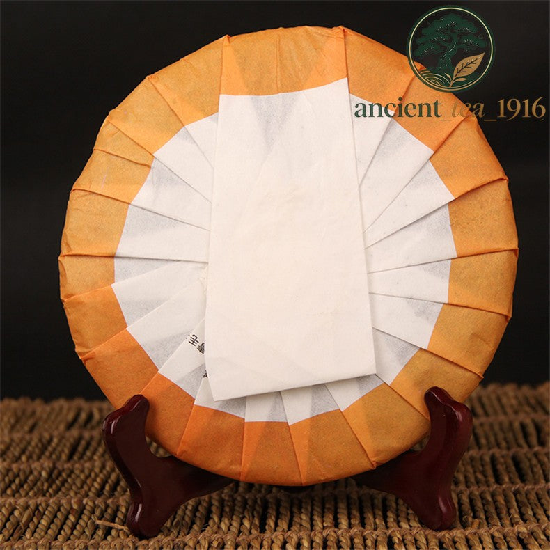 Aged Yunnan Old Tree Ripe Pu-erh Tea Cake 357g Natural Herbal Energy Drink