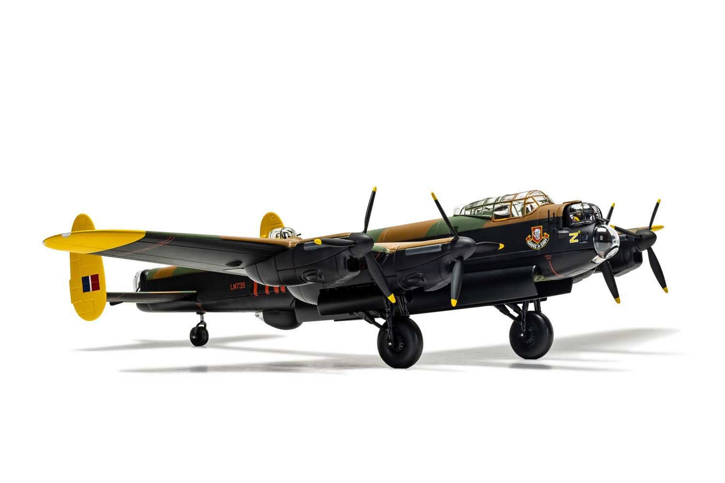 1:72 Corgi AVRO LANCASTER B MKIII RAF 100 SQUADRON, 1945 Fighter Diecast Model
