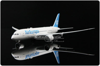 1:400 Phoenix Air Europa BOEING 787-8 Passenger Airplane Diecast Aircraft Model