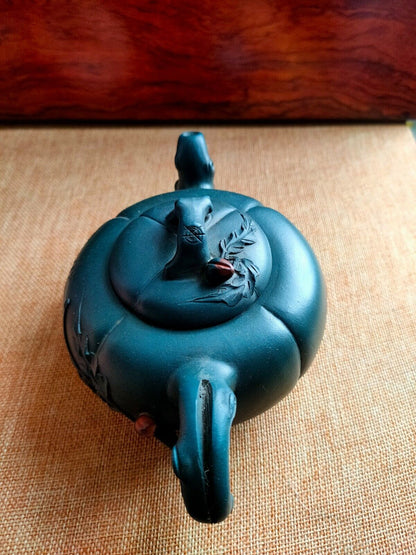 Chinese Yixing Zisha Clay Handmade Exquisite Teapo