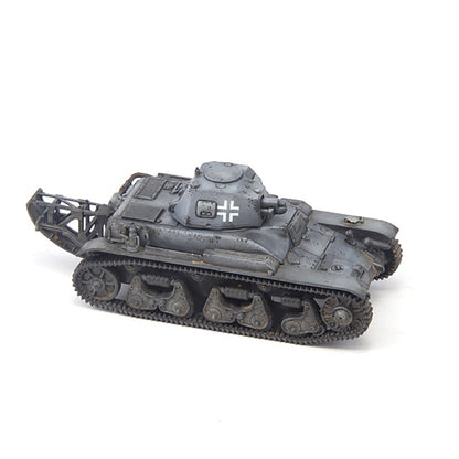 1/72 German 35R 731(f) tank Finished product model