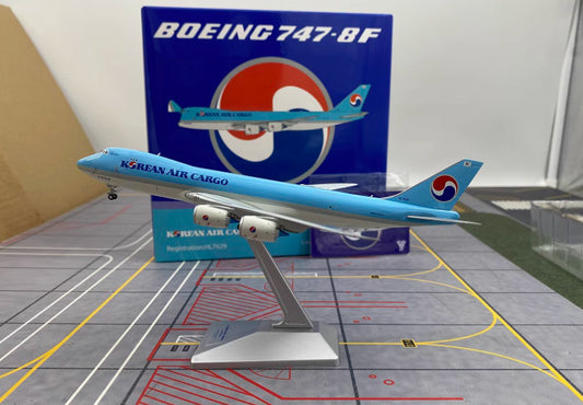 1:400 YY Wings KOREAN AIR CARGO BOEING 747-8 Aircraft Diecast Airplane Model