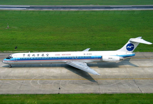1:400 Phoenix China Northern Airlines MD-82 B-2126 Airplane Diecast Model