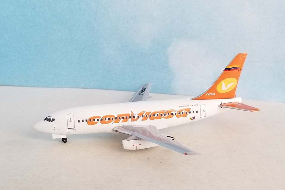 1:400 AeroClassics Conviasa BOEING 737-200 Passenger Airplane Diecast Model
