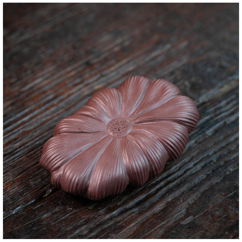 Chinese Yixing Sculpture Purple Clay Tea Pet Statue Handmade Tea Figurine