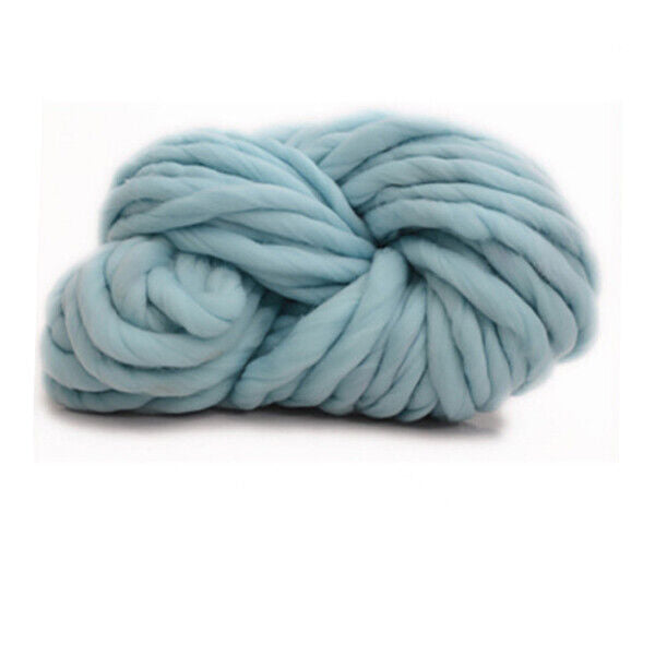 Hot Sale 250g Chunky Wool Yarn Bulky Arm Knitting Wool Roving Crocheting Yarn