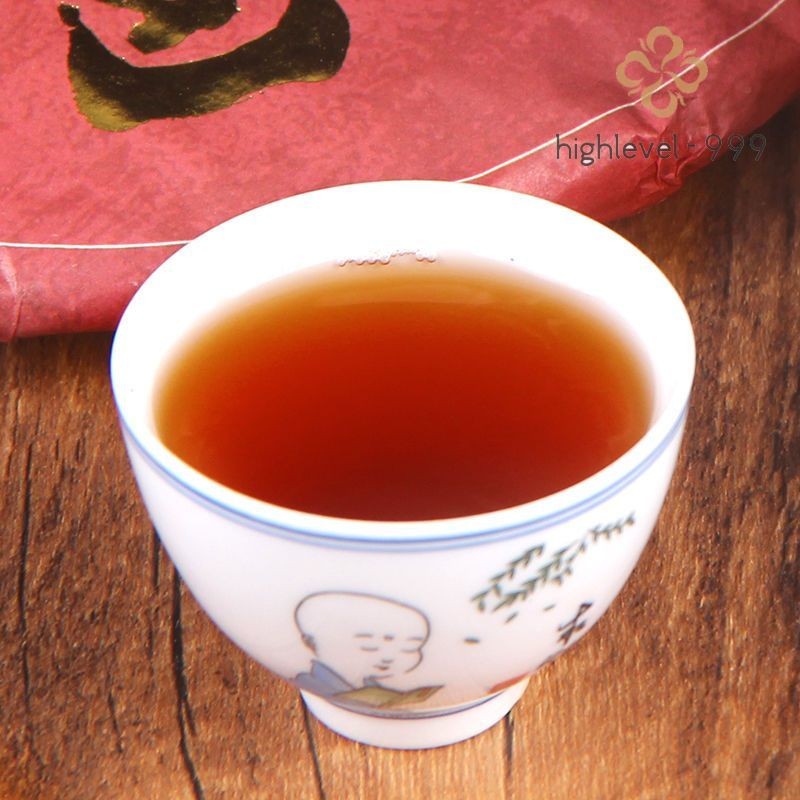 357G Icelandic Pu'er Rui Pu'er Tea Spring Tea Yunnan Qizi Tea Cake -