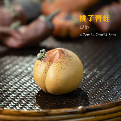 Yixing Zisha Tea Pet Handmade Water Spray Frog Pumpkin Decoration Fruit Tea Pet
